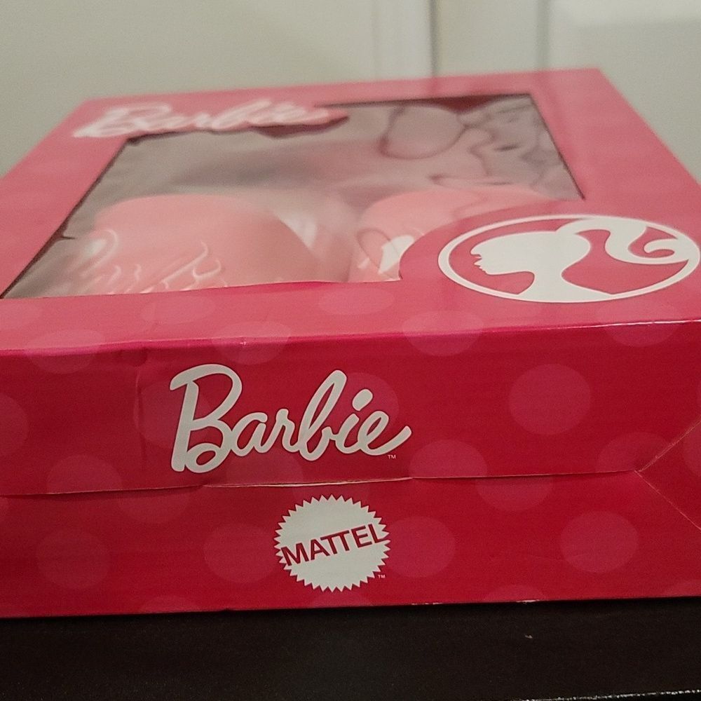BRAND NEW BARBIE MATTEL BRIGHT PINK   LOGO WOMENS  FLIP FLOP SLIDE SANDAL - Picture 12 of 12